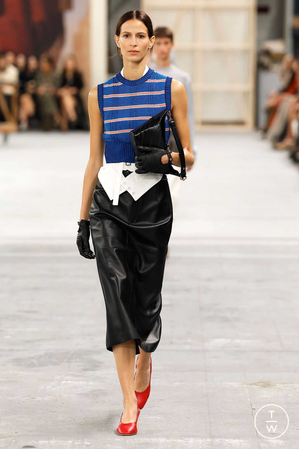 Fashion Week Milan Spring/Summer 2024 look 38 de la collection Tod's womenswear