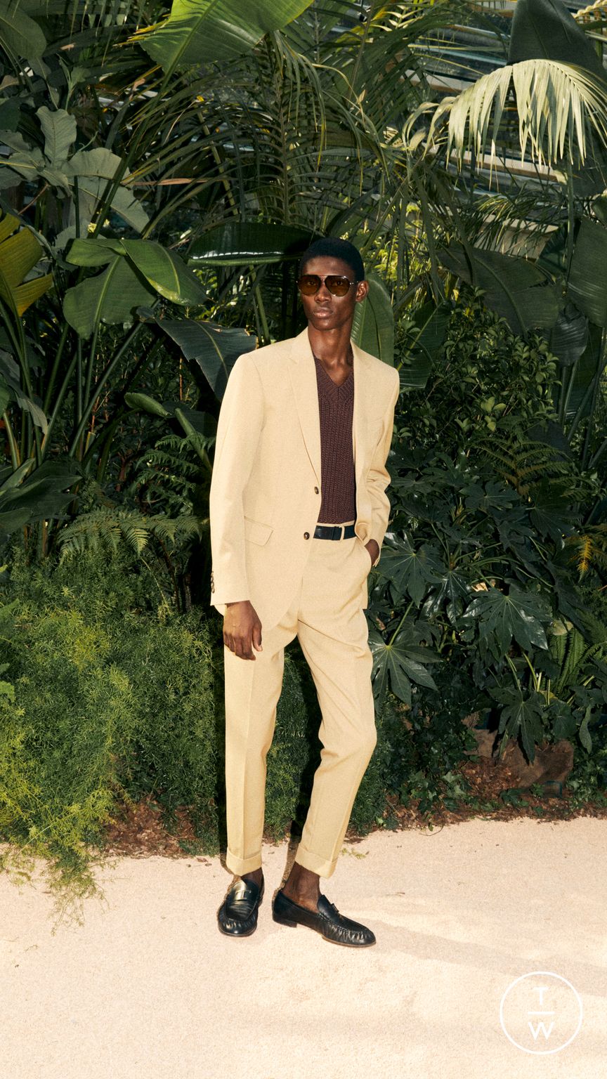 Fashion Week Milan Spring/Summer 2024 look 9 from the Tod's collection menswear