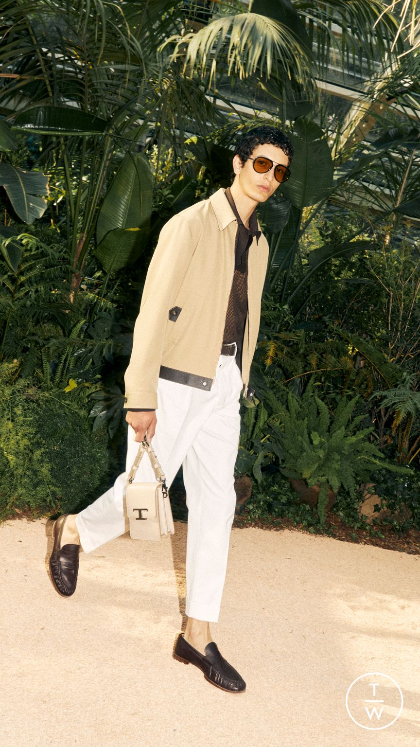 Fashion Week Milan Spring/Summer 2024 look 10 from the Tod's collection 男装