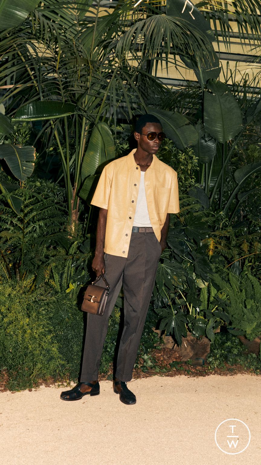 Fashion Week Milan Spring/Summer 2024 look 11 from the Tod's collection menswear