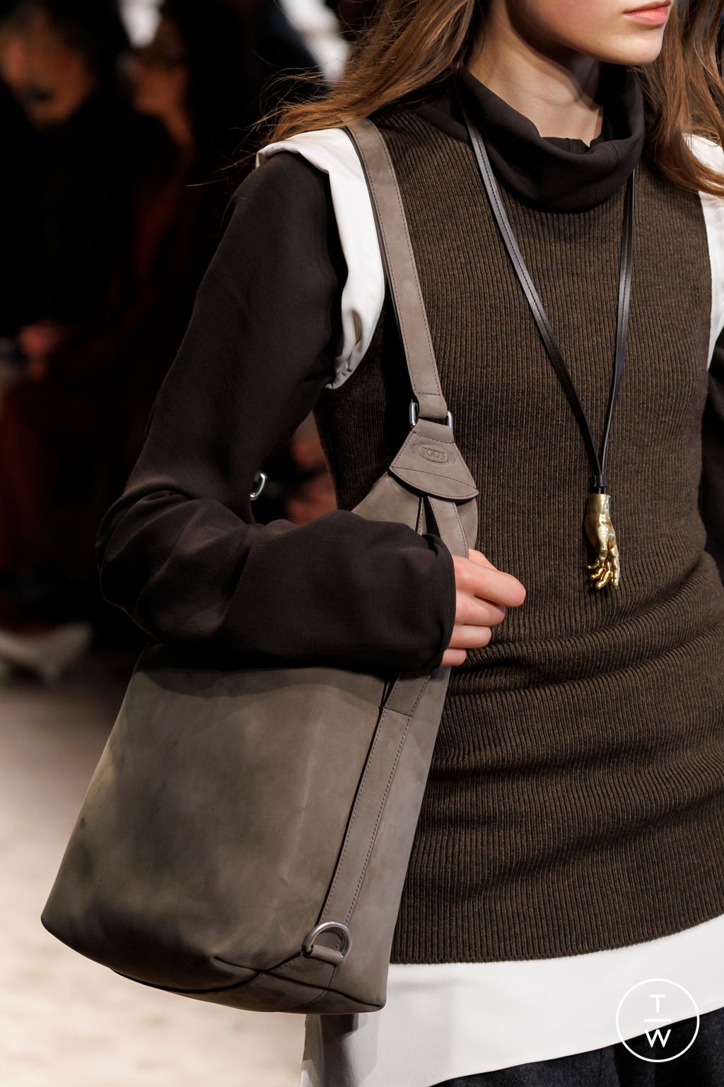 Fashion Week Milan Fall/Winter 2025 look 49 from the Tod's collection womenswear accessories