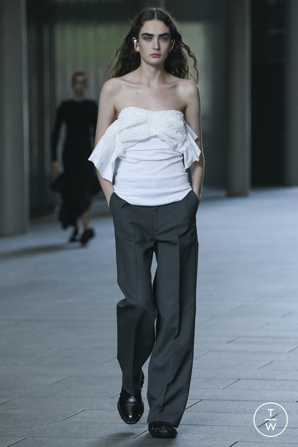 Fashion Week London Spring/Summer 2022 look 23 de la collection Toga womenswear