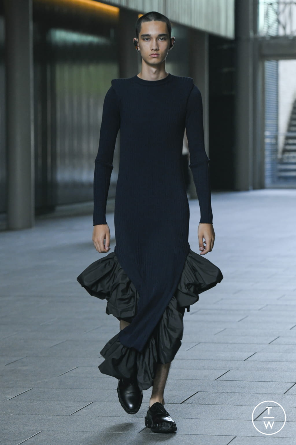 Fashion Week London Spring/Summer 2022 look 5 from the Toga collection womenswear