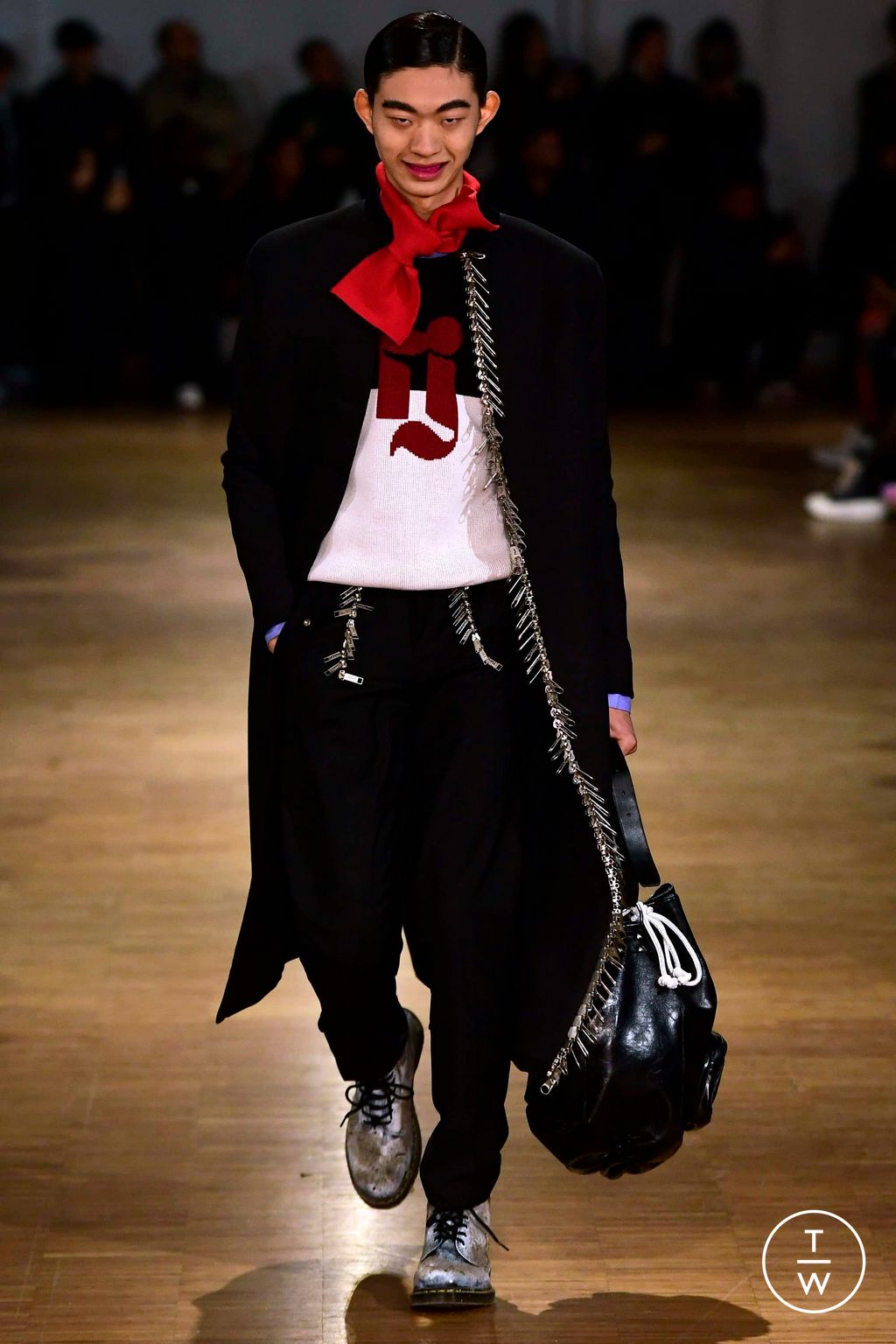 Fashion Week Milan Fall/Winter 2023 look 26 from the Tokyo James collection womenswear