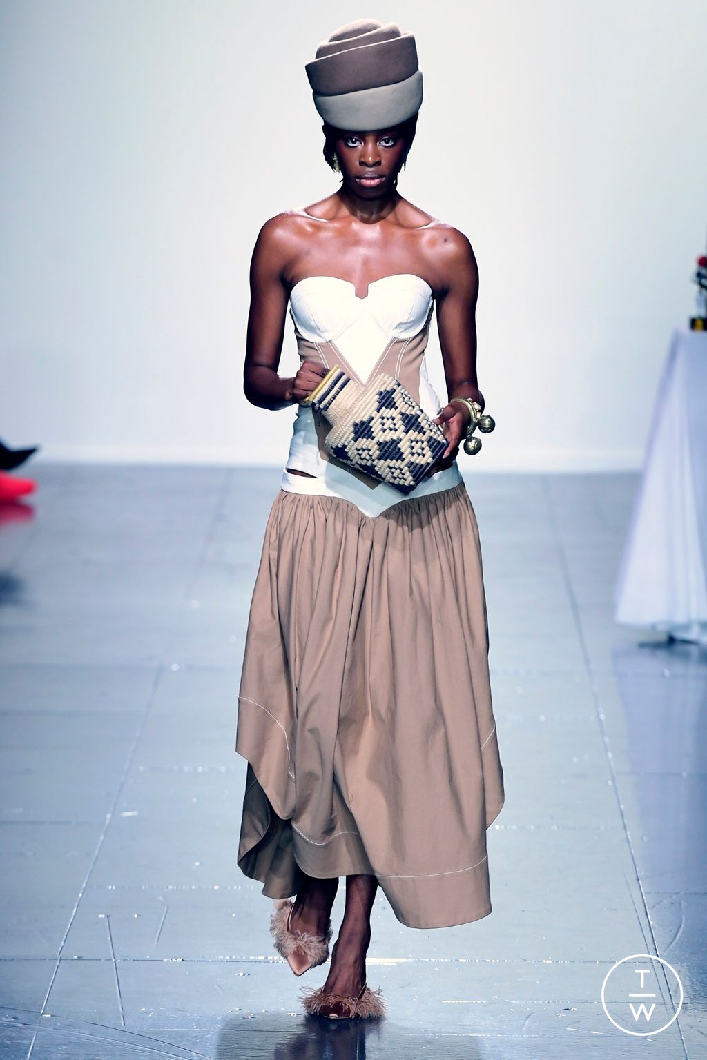 Fashion Week London Spring/Summer 2024 look 3 from the TOLU COKER collection womenswear