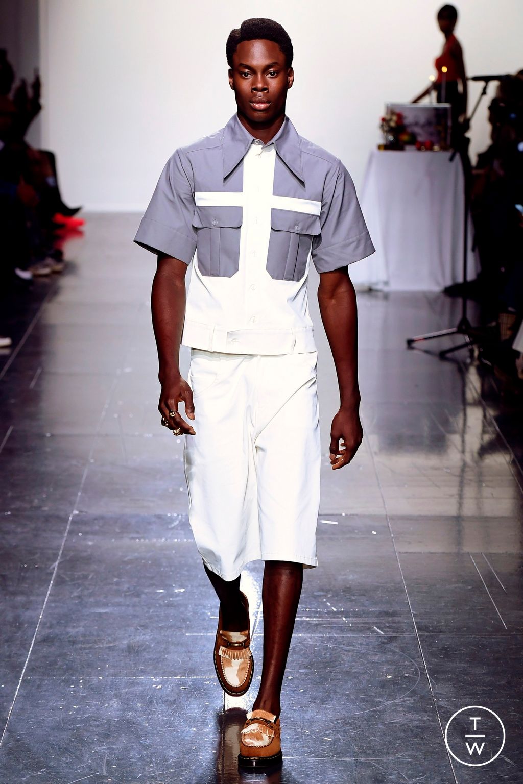 Fashion Week London Spring/Summer 2024 look 8 from the TOLU COKER collection 女装