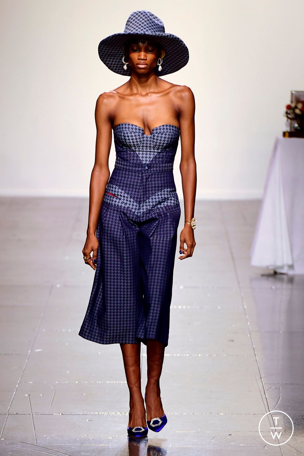 Fashion Week London Spring/Summer 2024 look 25 from the TOLU COKER collection womenswear