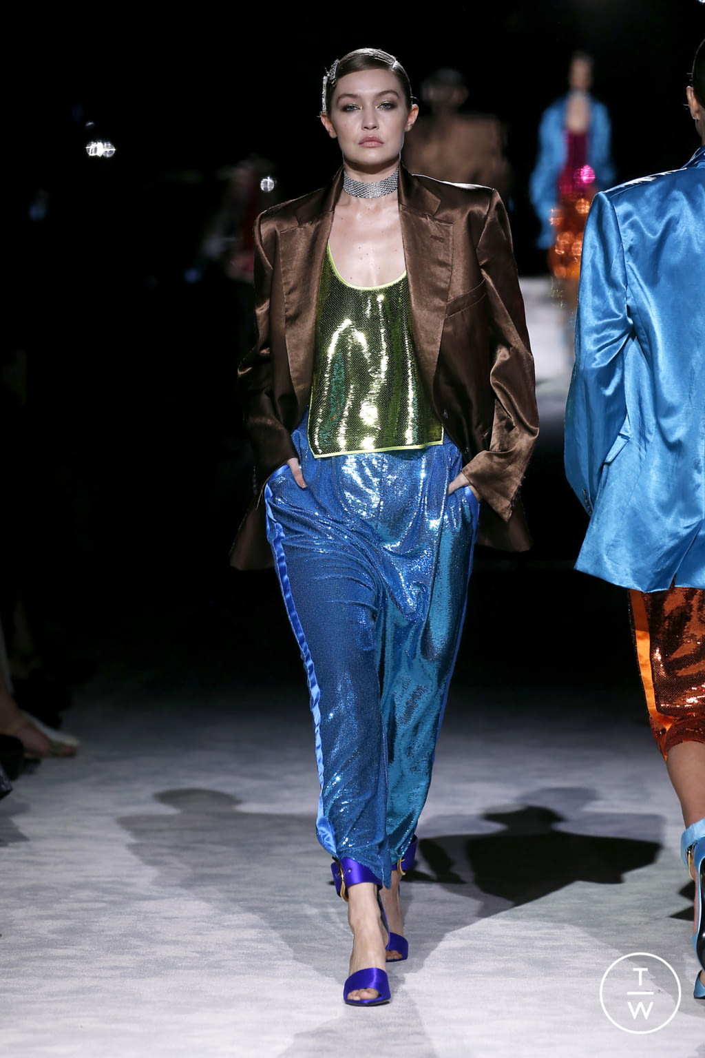Fashion Week New York Spring/Summer 2022 look 2 from the Tom Ford collection 女装