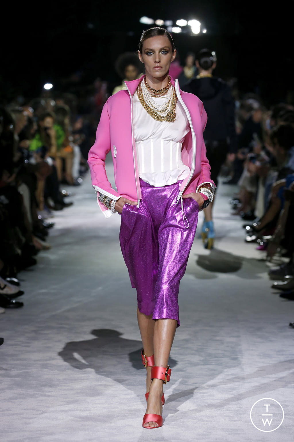 Fashion Week New York Spring/Summer 2022 look 12 from the Tom Ford collection 女装