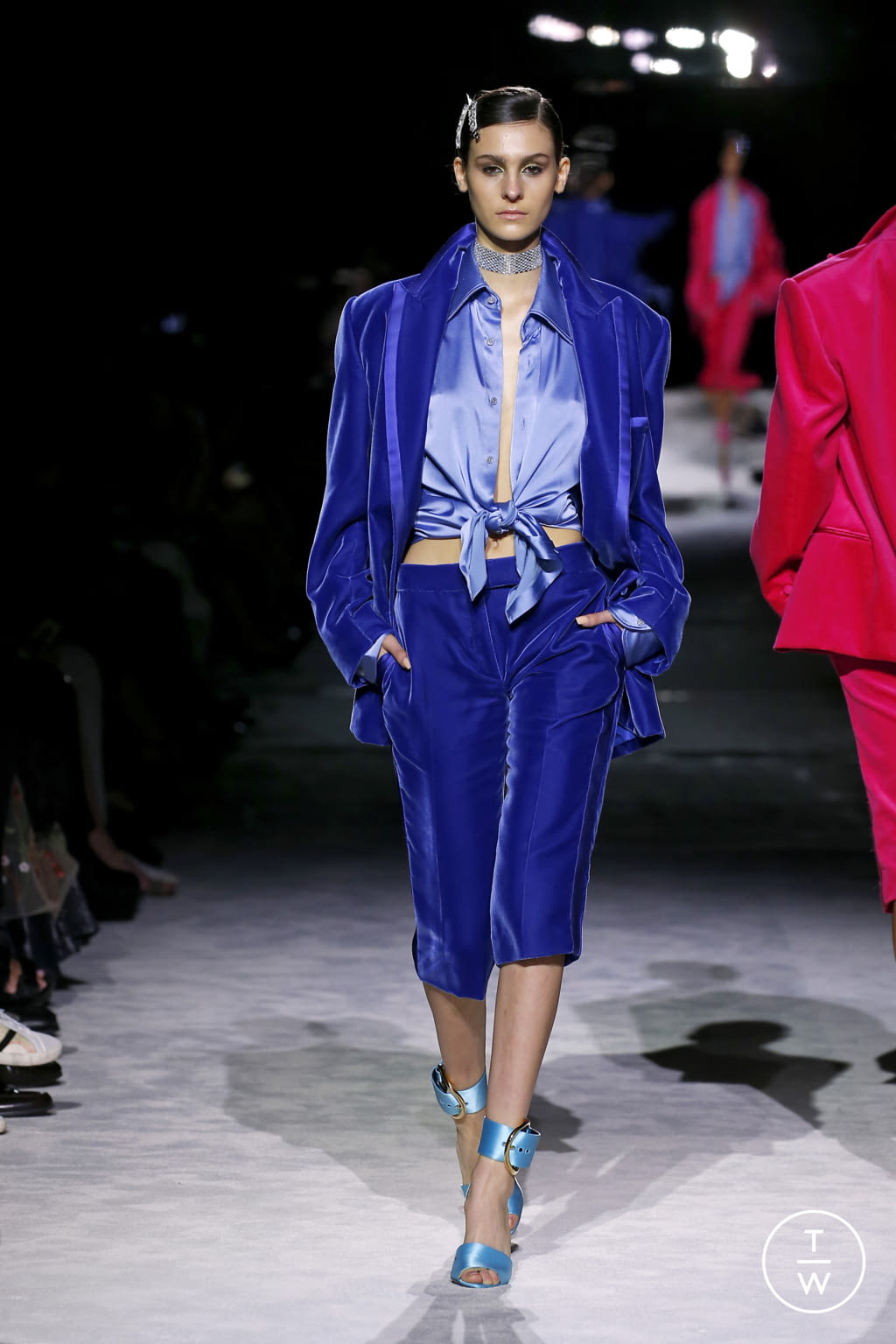 Fashion Week New York Spring/Summer 2022 look 32 from the Tom Ford collection womenswear