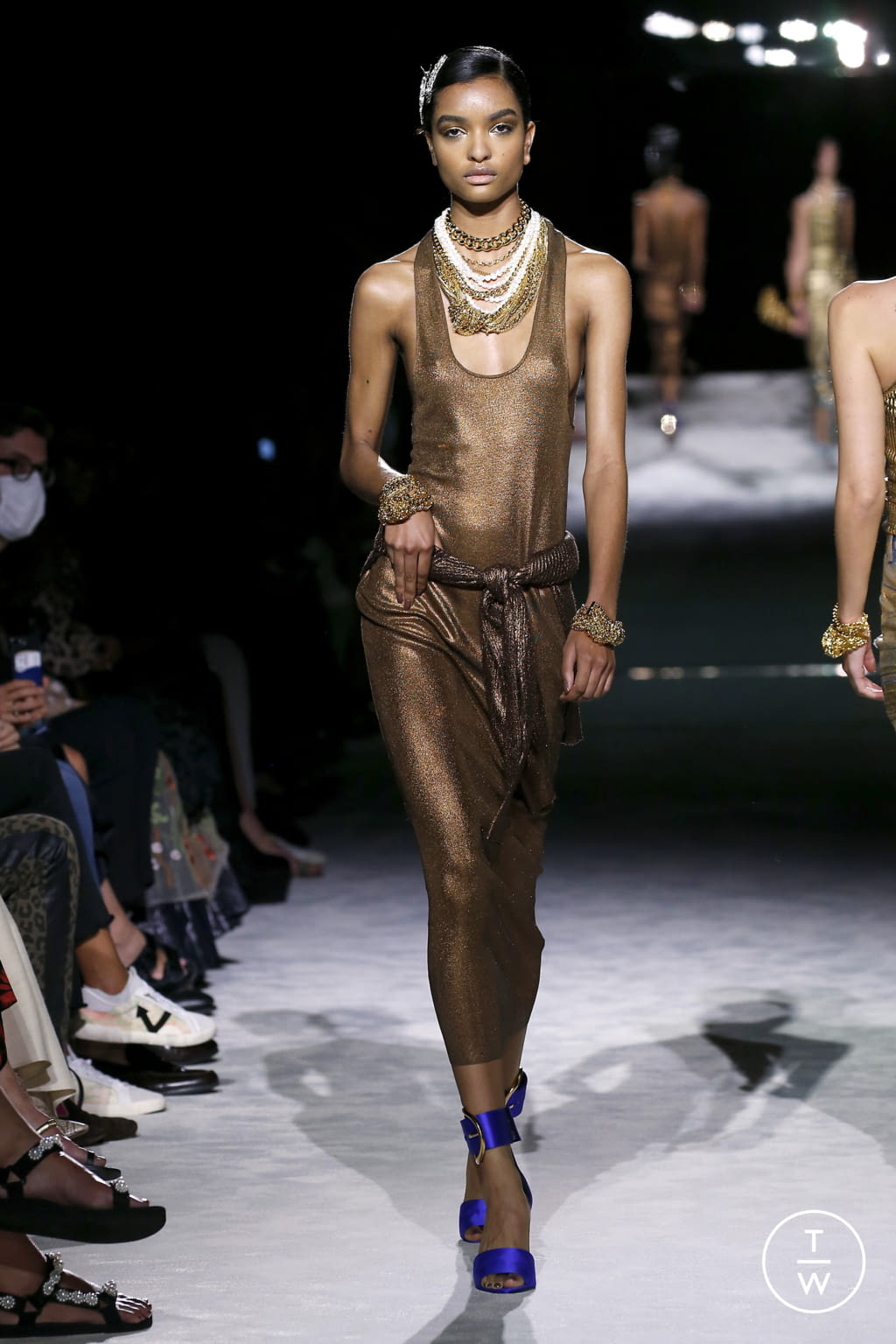 Fashion Week New York Spring/Summer 2022 look 36 from the Tom Ford collection womenswear
