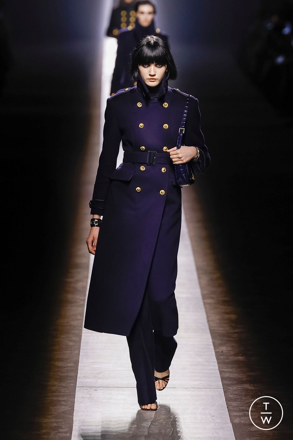 Fashion Week Milan Fall/Winter 2024 look 1 from the Tom Ford collection womenswear