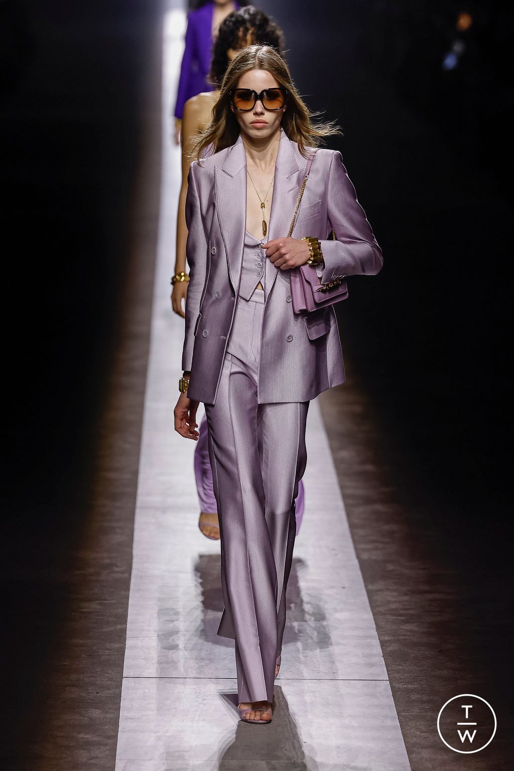 Fashion Week Milan Fall/Winter 2024 look 45 from the Tom Ford collection womenswear