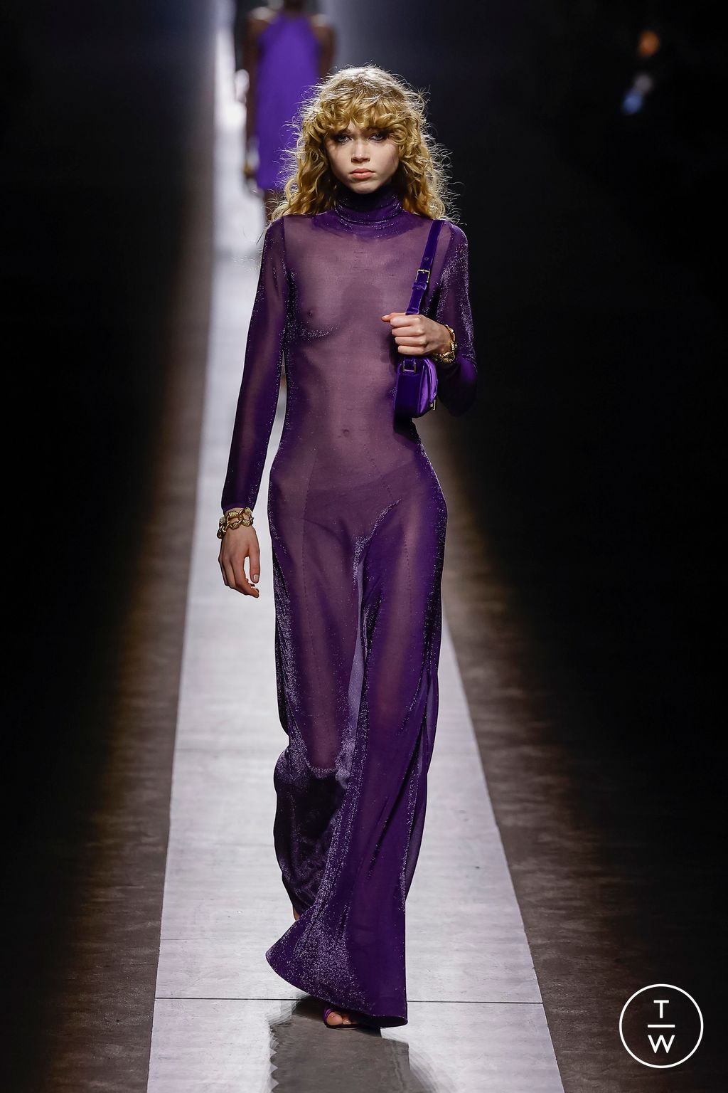 Fashion Week Milan Fall/Winter 2024 look 49 from the Tom Ford collection womenswear