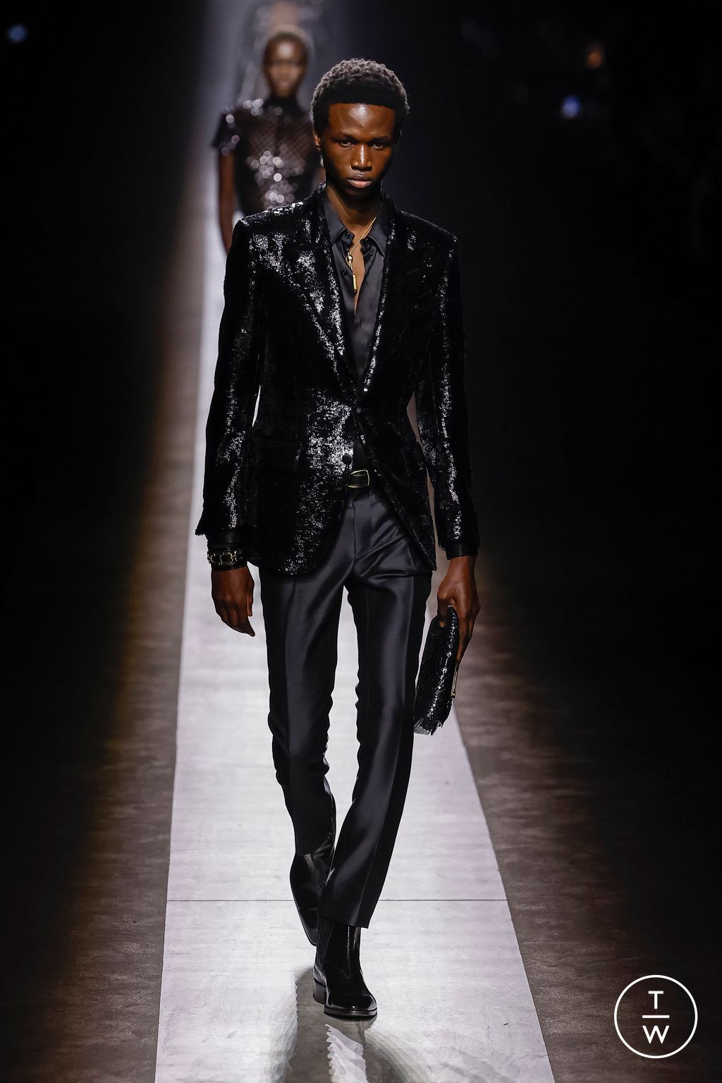 Fashion Week Milan Fall/Winter 2024 look 62 from the Tom Ford collection womenswear
