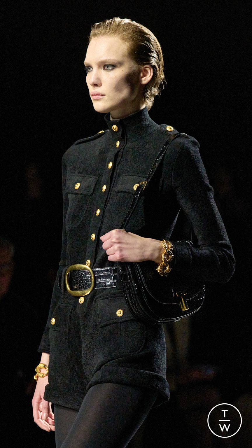 Fashion Week Milan Fall/Winter 2024 look 3 from the Tom Ford collection womenswear accessories