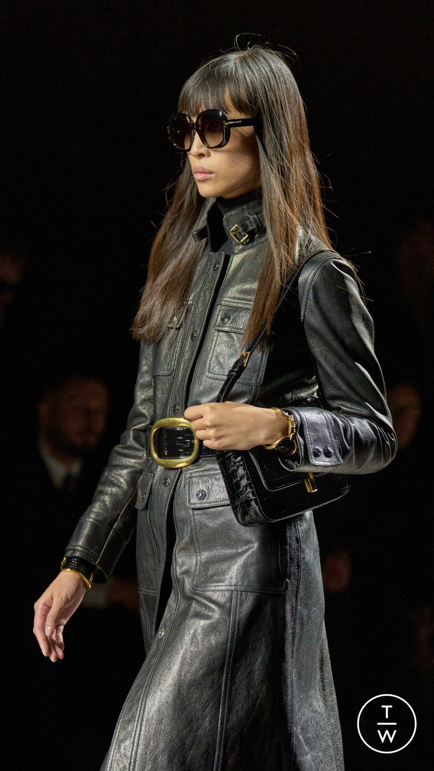 Fashion Week Milan Fall/Winter 2024 look 13 from the Tom Ford collection womenswear accessories