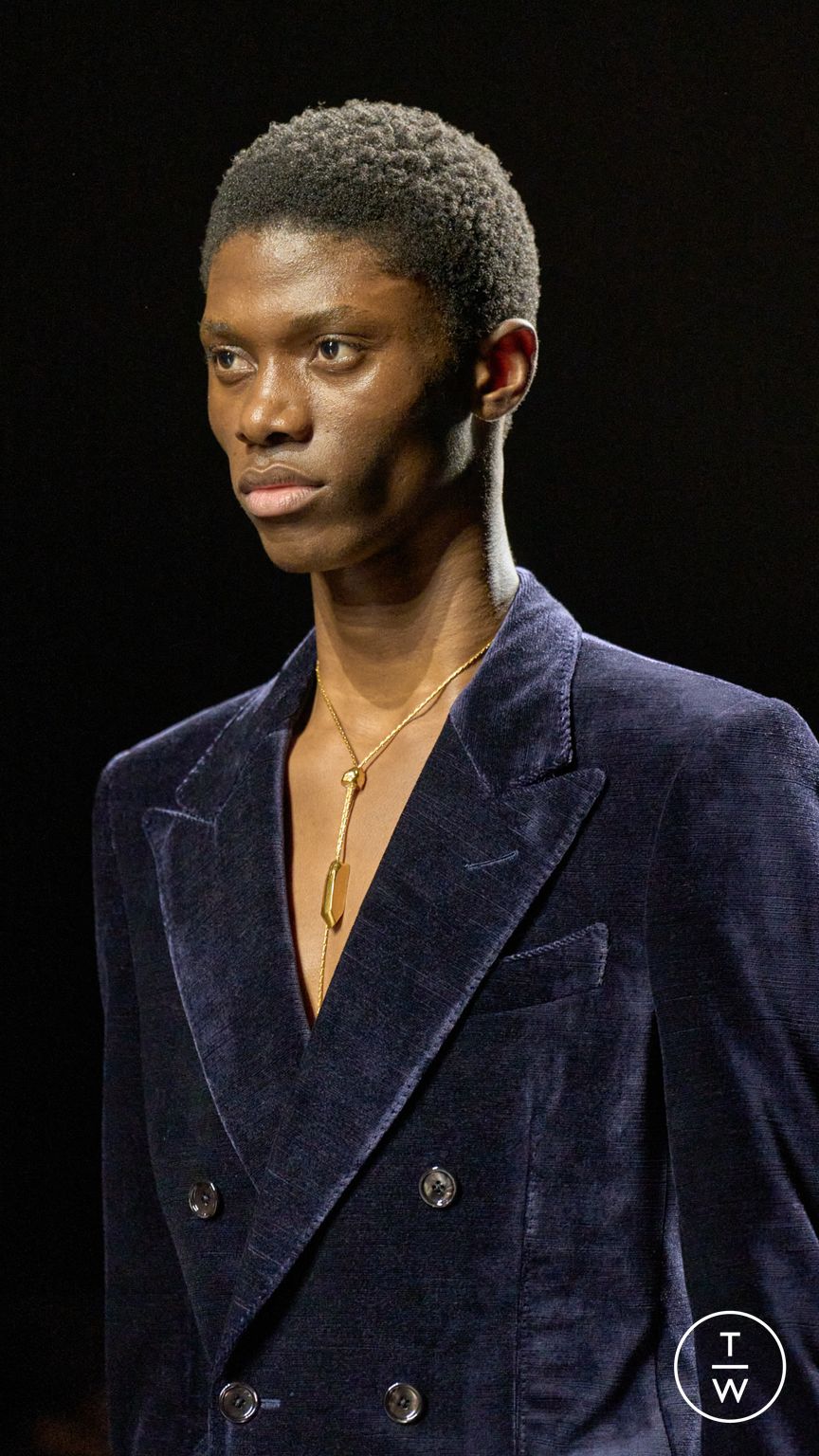 Fashion Week Milan Fall/Winter 2024 look 52 from the Tom Ford collection womenswear accessories