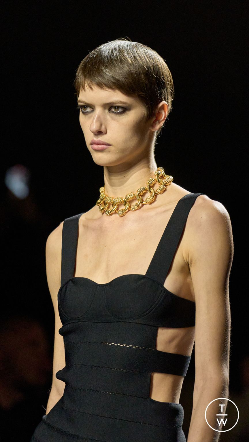 Fashion Week Milan Fall/Winter 2024 look 54 from the Tom Ford collection womenswear accessories