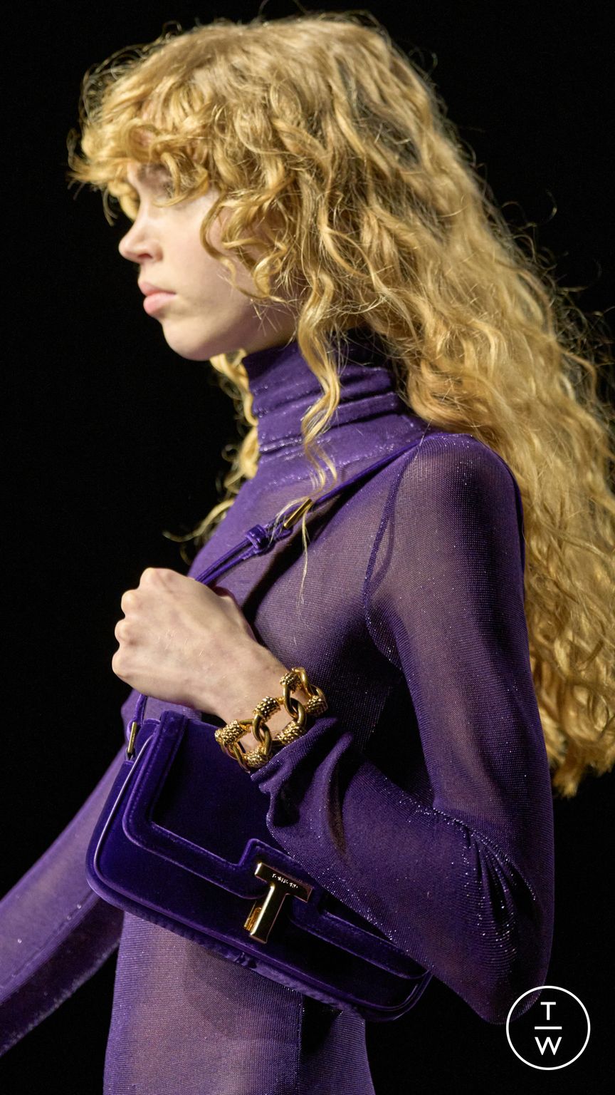 Fashion Week Milan Fall/Winter 2024 look 56 from the Tom Ford collection womenswear accessories