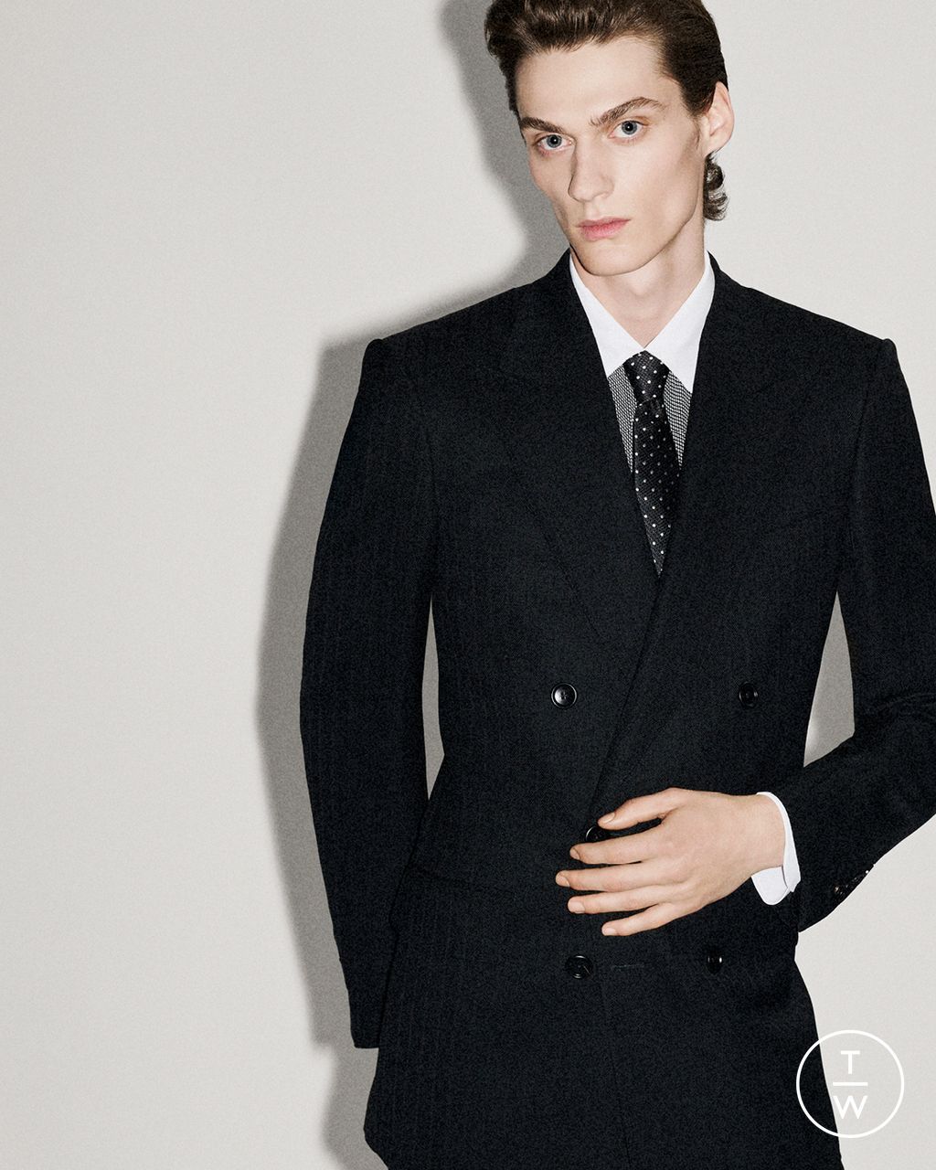Fashion Week Paris Resort 2026 look 10 from the Tom Ford collection menswear