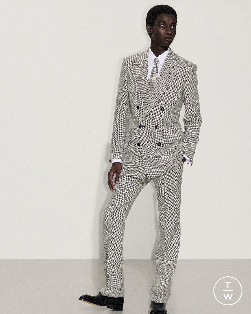 Fashion Week Paris Resort 2026 look 12 from the Tom Ford collection menswear