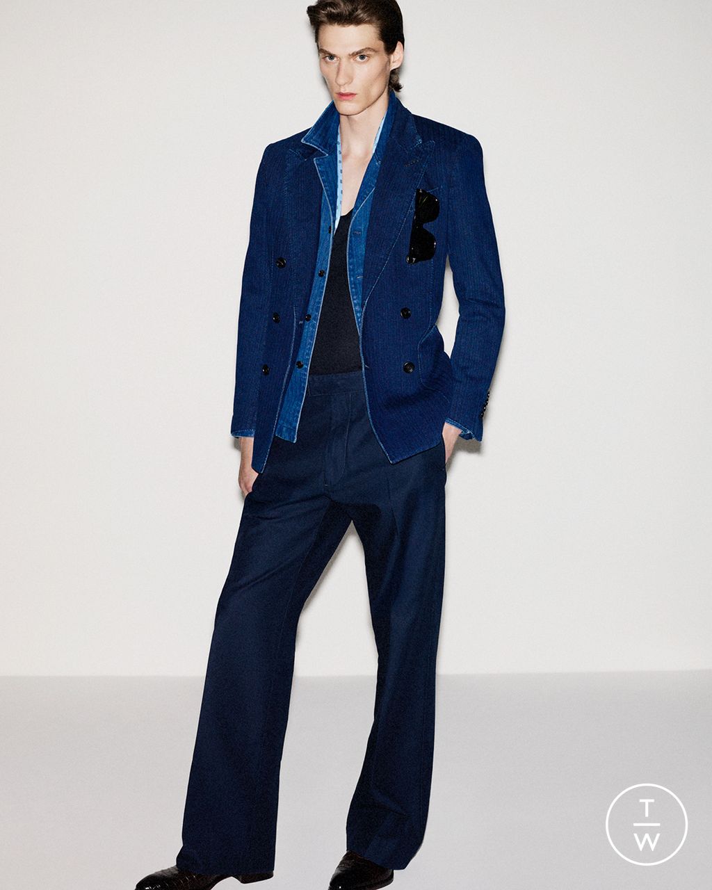 Fashion Week Paris Resort 2026 look 23 from the Tom Ford collection menswear