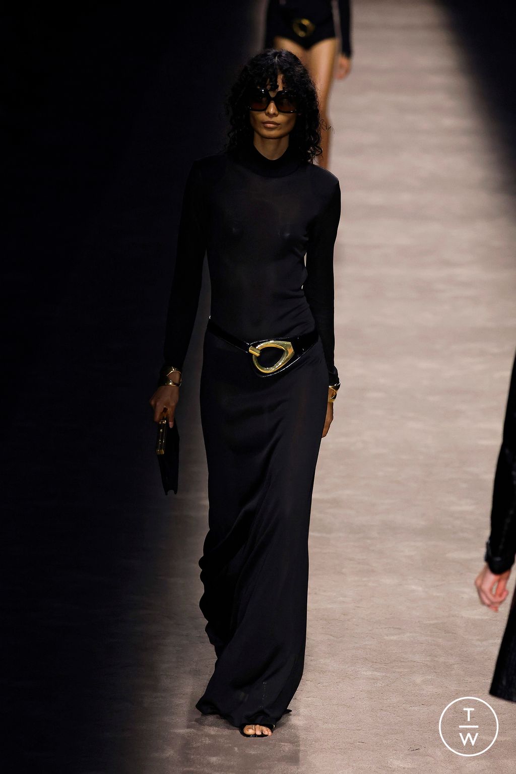 Fashion Week Milan Spring/Summer 2024 look 2 de la collection Tom Ford womenswear