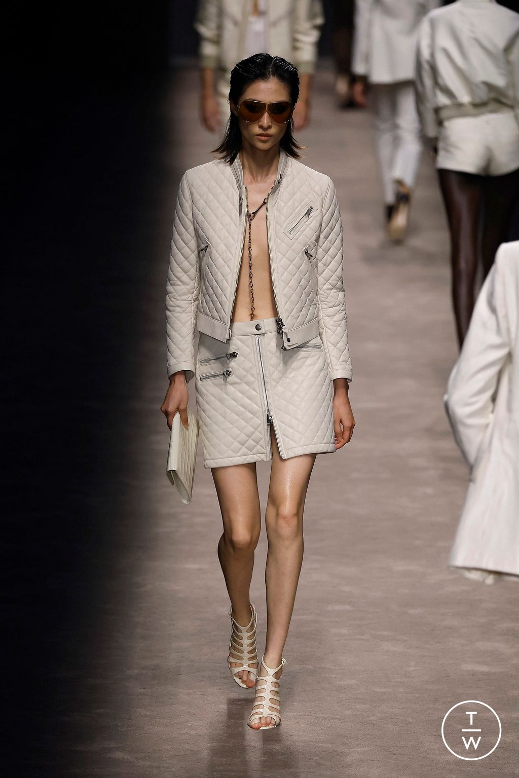 Fashion Week Milan Spring/Summer 2024 look 22 de la collection Tom Ford womenswear