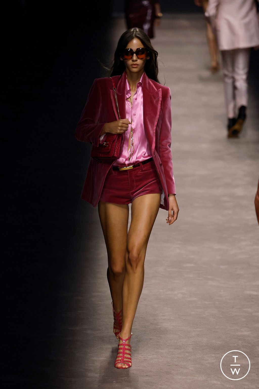 Fashion Week Milan Spring/Summer 2024 look 31 de la collection Tom Ford womenswear