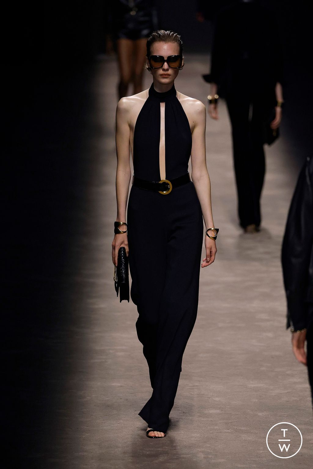 Fashion Week Milan Spring/Summer 2024 look 42 from the Tom Ford collection womenswear