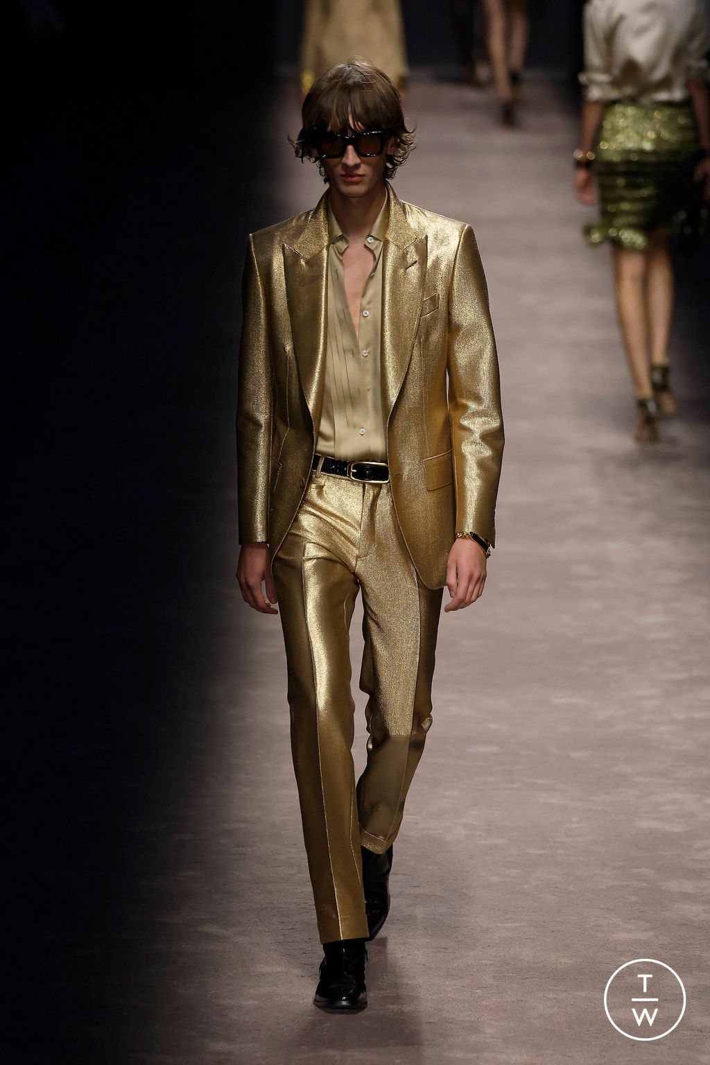 Fashion Week Milan Spring/Summer 2024 look 52 from the Tom Ford collection 女装