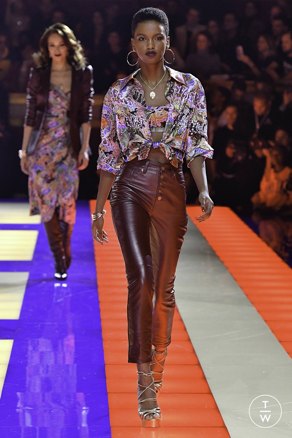 Fashion Week Paris Spring/Summer 2019 look 22 from the Tommy Hilfiger collection womenswear