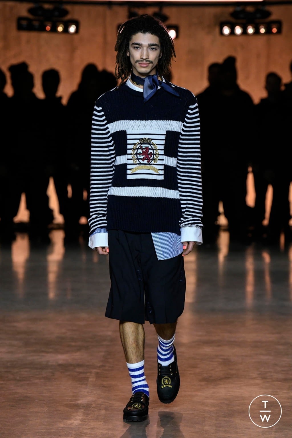 Fashion Week London Spring/Summer 2020 look 46 from the Tommy Hilfiger collection womenswear