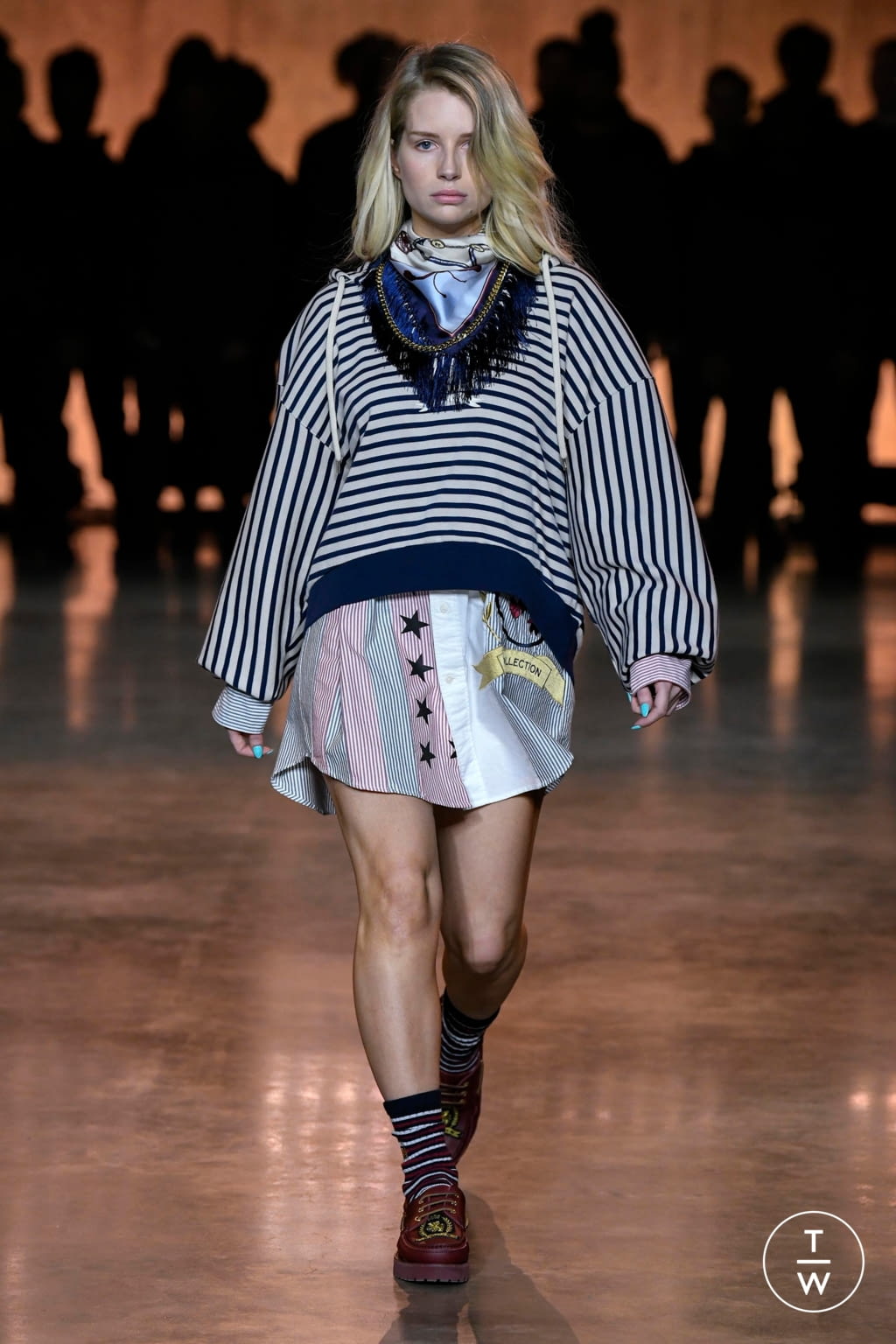 Fashion Week London Spring/Summer 2020 look 47 from the Tommy Hilfiger collection womenswear