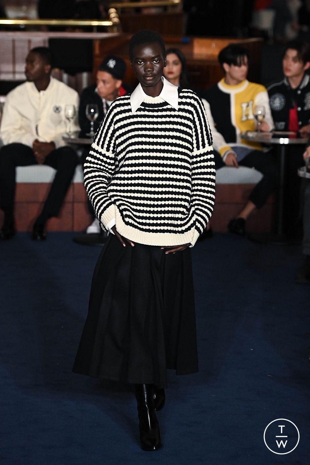 Fashion Week New York Fall/Winter 2024 look 21 from the Tommy Hilfiger collection womenswear