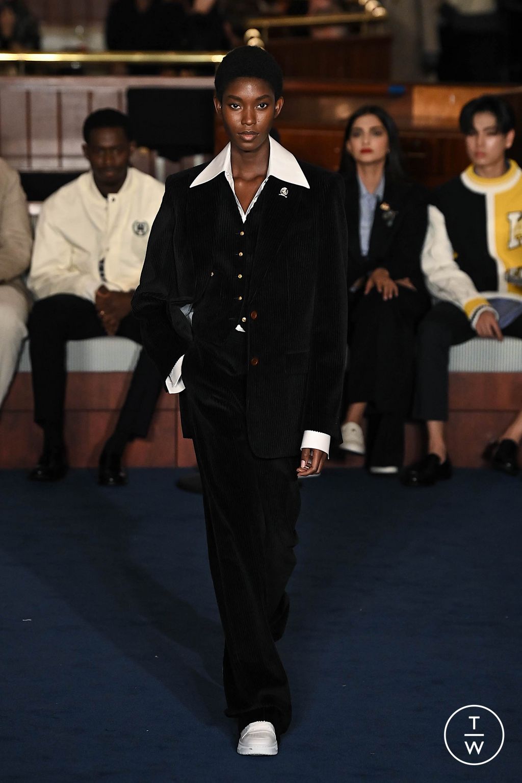 Fashion Week New York Fall/Winter 2024 look 22 de la collection Tommy Hilfiger womenswear