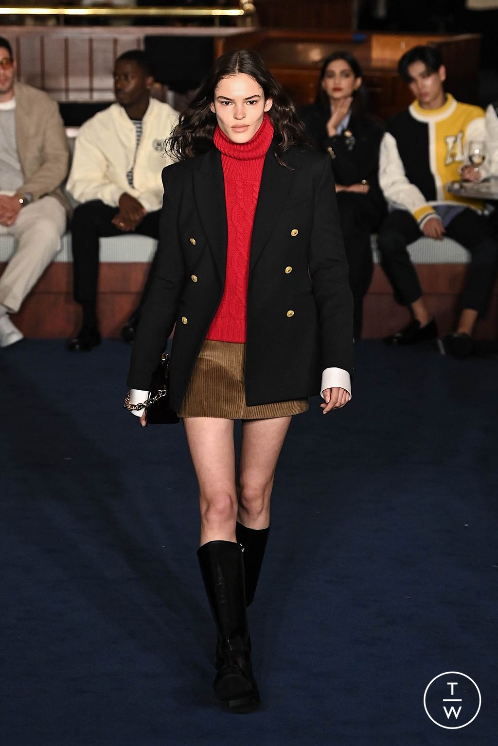Fashion Week New York Fall/Winter 2024 look 39 from the Tommy Hilfiger collection womenswear