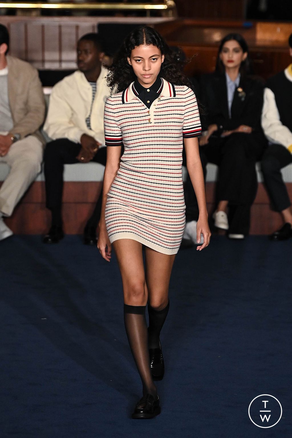 Fashion Week New York Fall/Winter 2024 look 48 from the Tommy Hilfiger collection womenswear