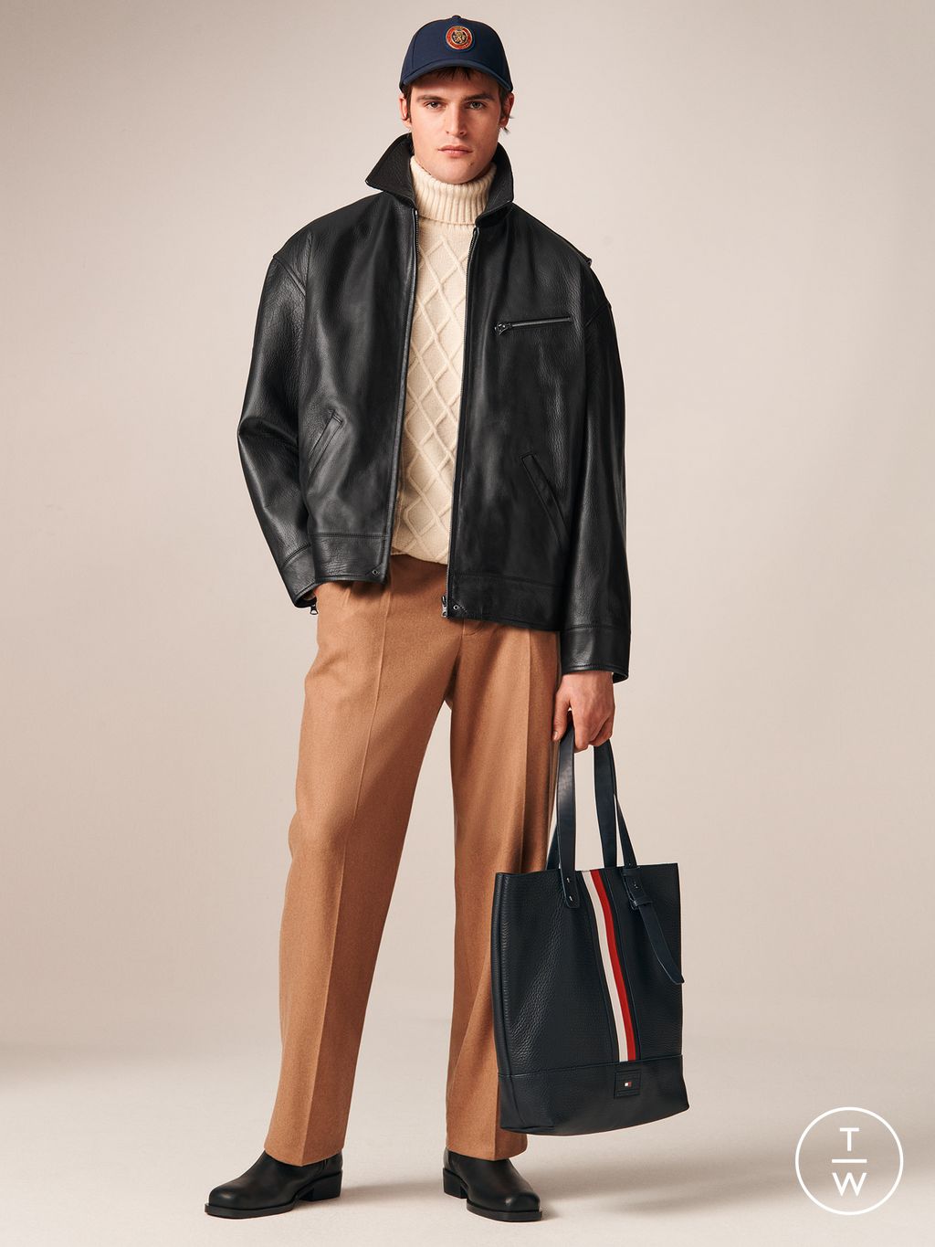 Fashion Week New York Fall/Winter 2026 look 10 de la collection Tommy Hilfiger menswear