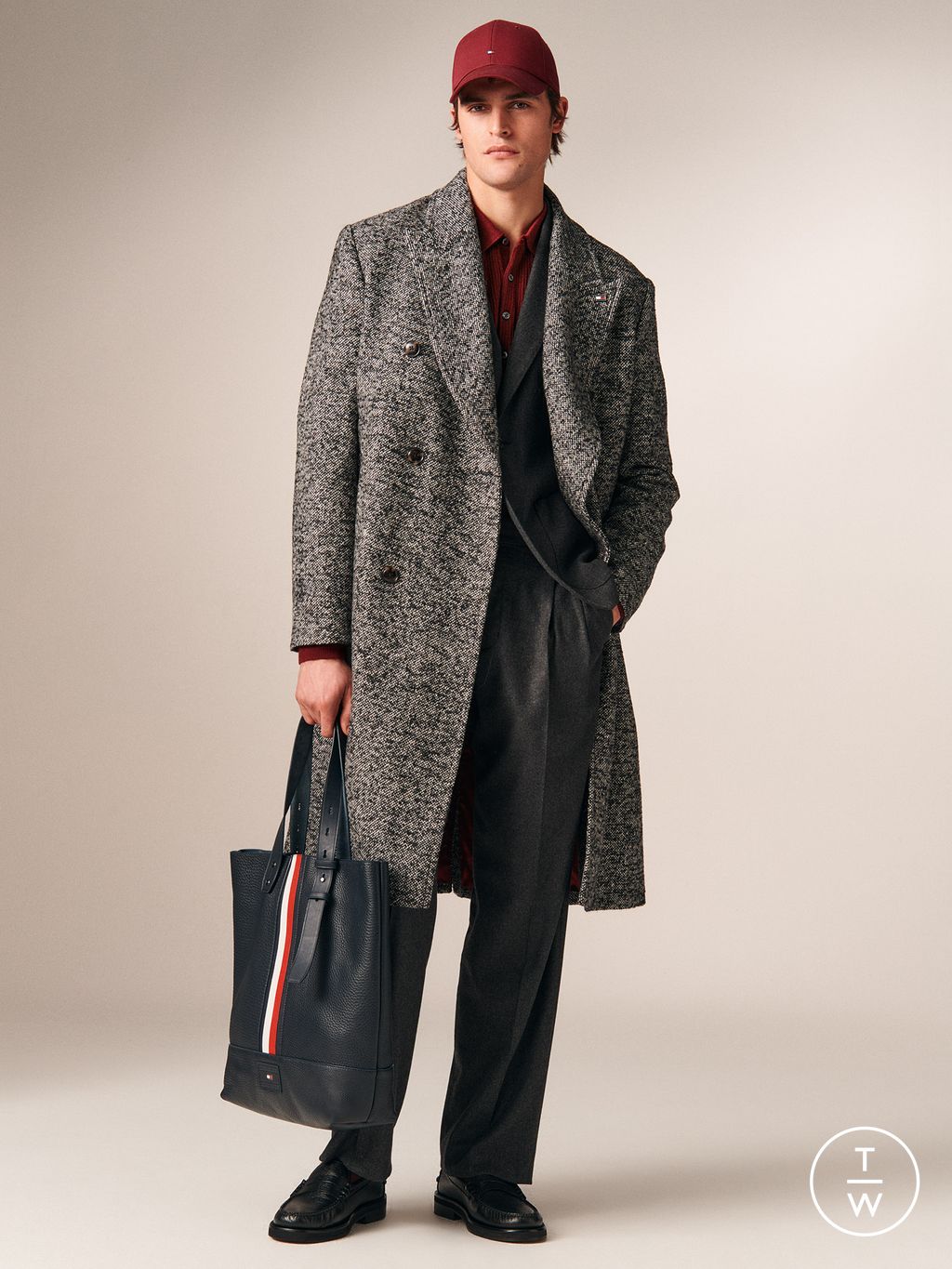 Fashion Week New York Fall/Winter 2026 look 12 de la collection Tommy Hilfiger menswear