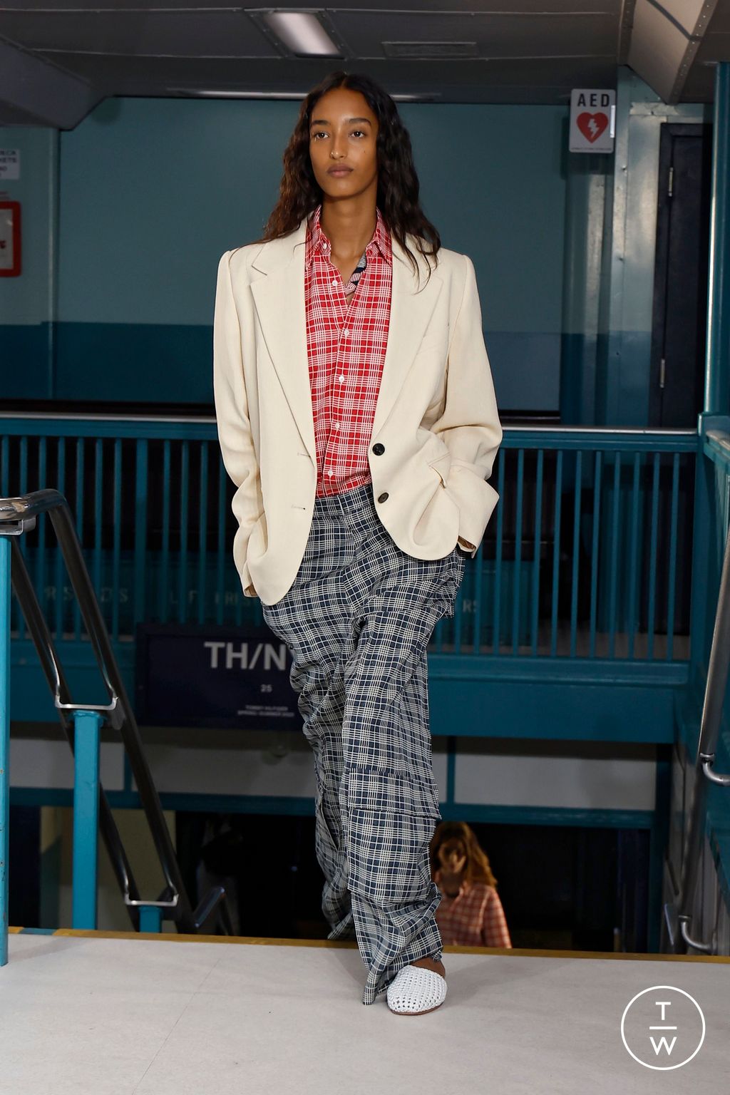 Fashion Week New York Spring/Summer 2025 look 1 from the Tommy Hilfiger collection 女装