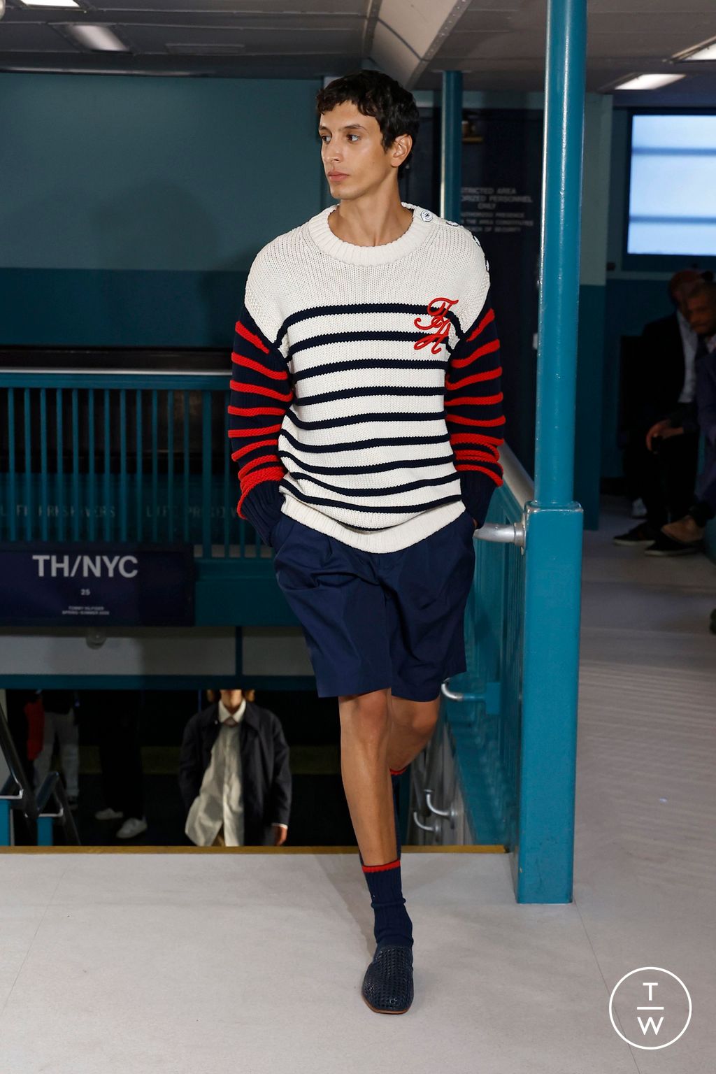 Fashion Week New York Spring/Summer 2025 look 7 from the Tommy Hilfiger collection womenswear