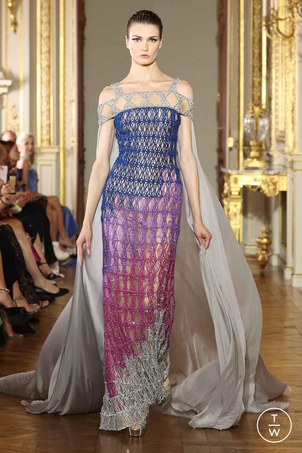Fashion Week Paris Fall/Winter 2022 look 11 from the Tony Ward collection couture