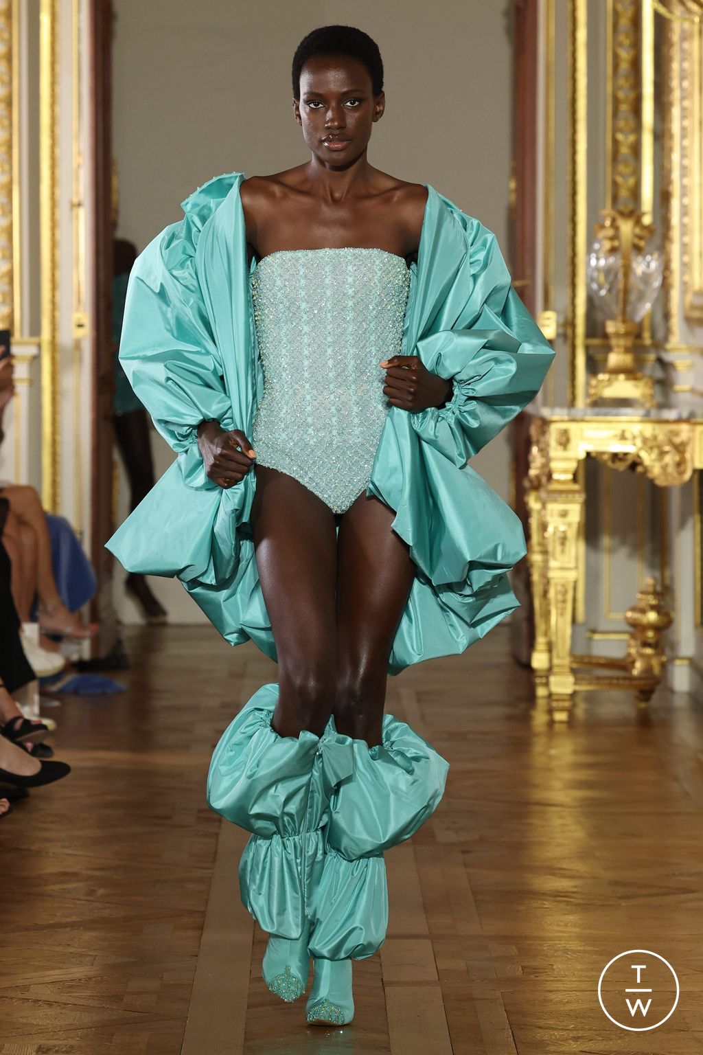 Fashion Week Paris Fall/Winter 2022 look 14 from the Tony Ward collection couture