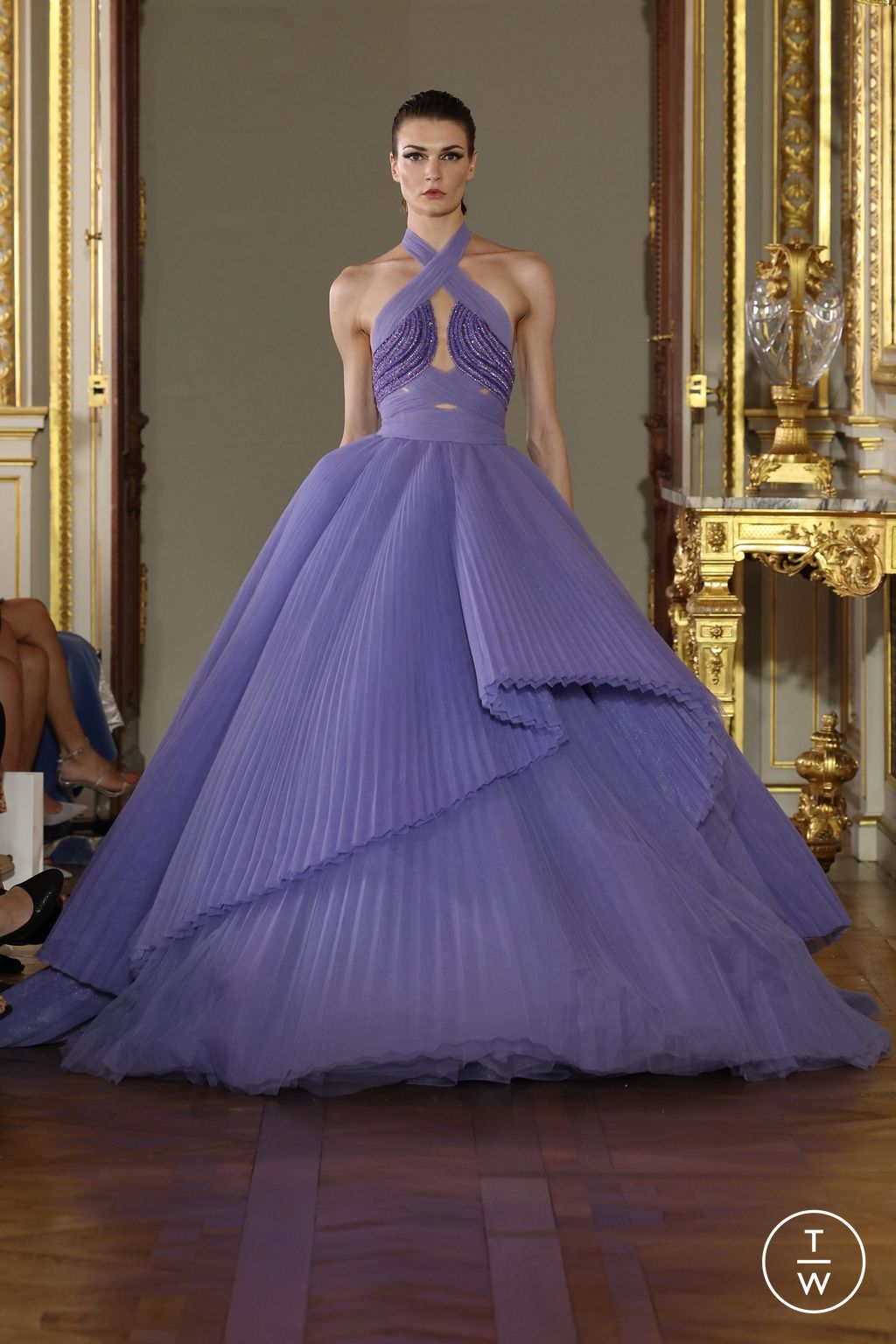 Fashion Week Paris Fall/Winter 2022 look 32 from the Tony Ward collection couture