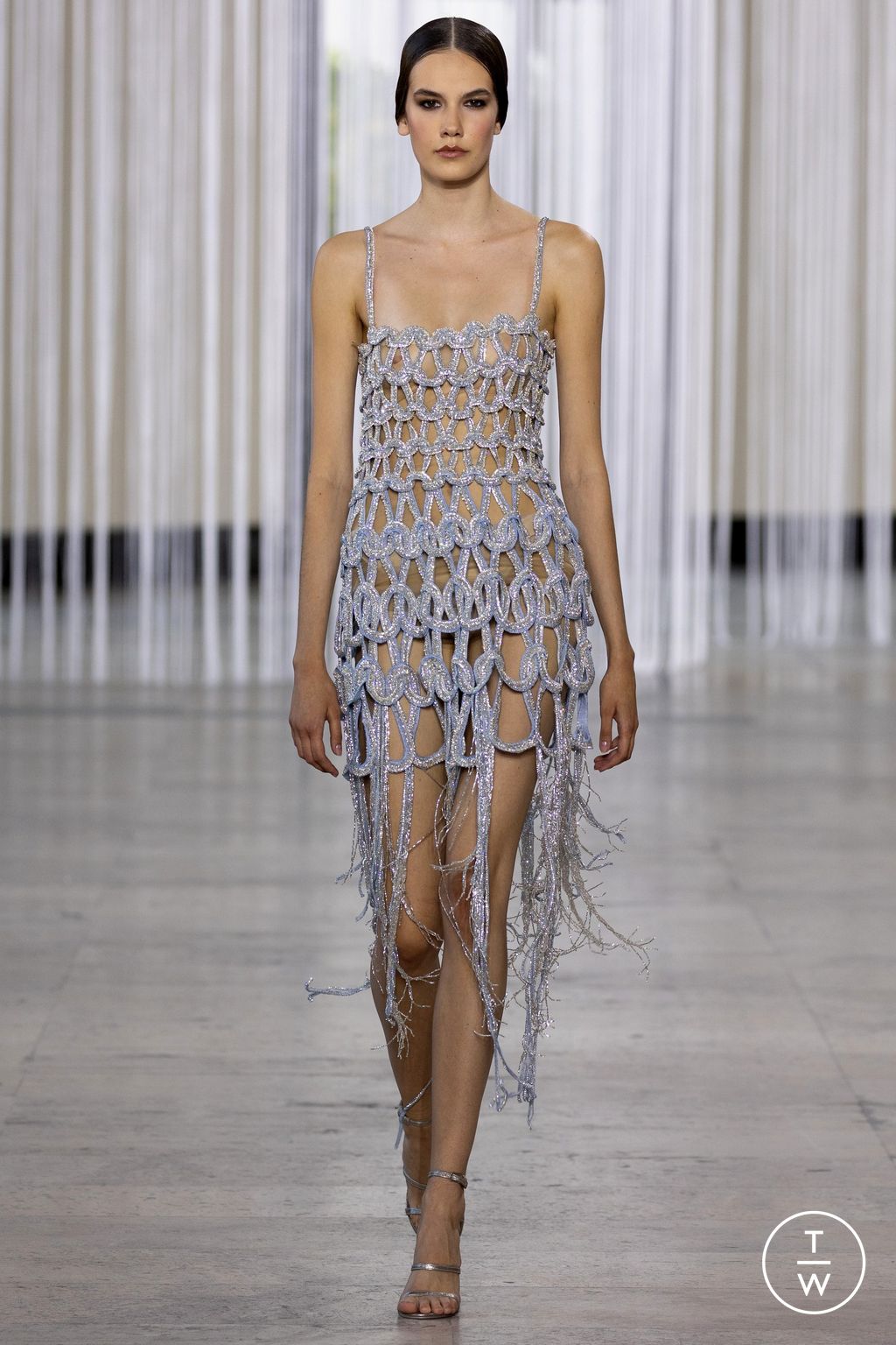 Fashion Week Paris Fall/Winter 2023 look 29 from the Tony Ward collection 高级定制