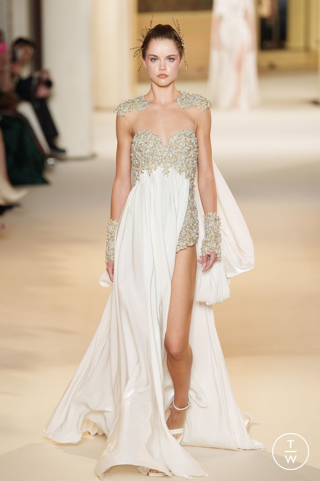 Fashion Week Paris Fall/Winter 2024 look 13 from the Tony Ward collection couture