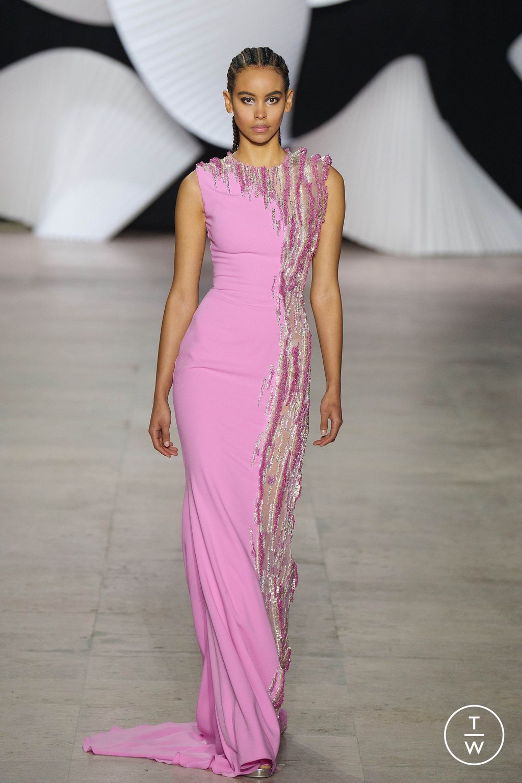 Fashion Week Paris Spring/Summer 2024 look 14 from the Tony Ward collection couture