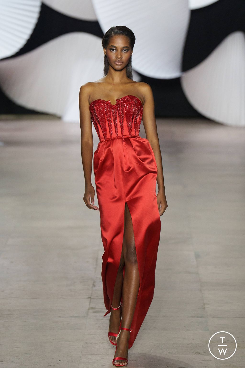 Fashion Week Paris Spring/Summer 2024 look 30 from the Tony Ward collection couture